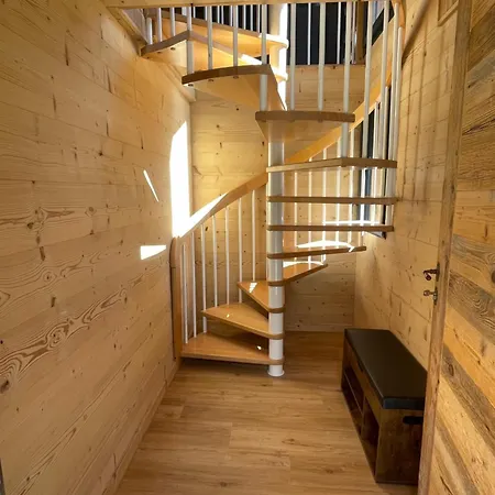 Apartment Charmant Sous Combles, Neuf